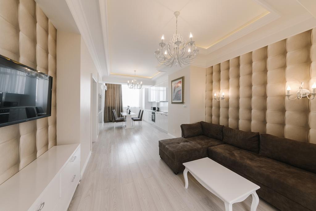 The Base Apartments Chisinau Ngoại thất bức ảnh