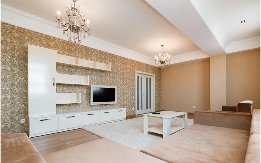 The Base Apartments Chisinau Ngoại thất bức ảnh