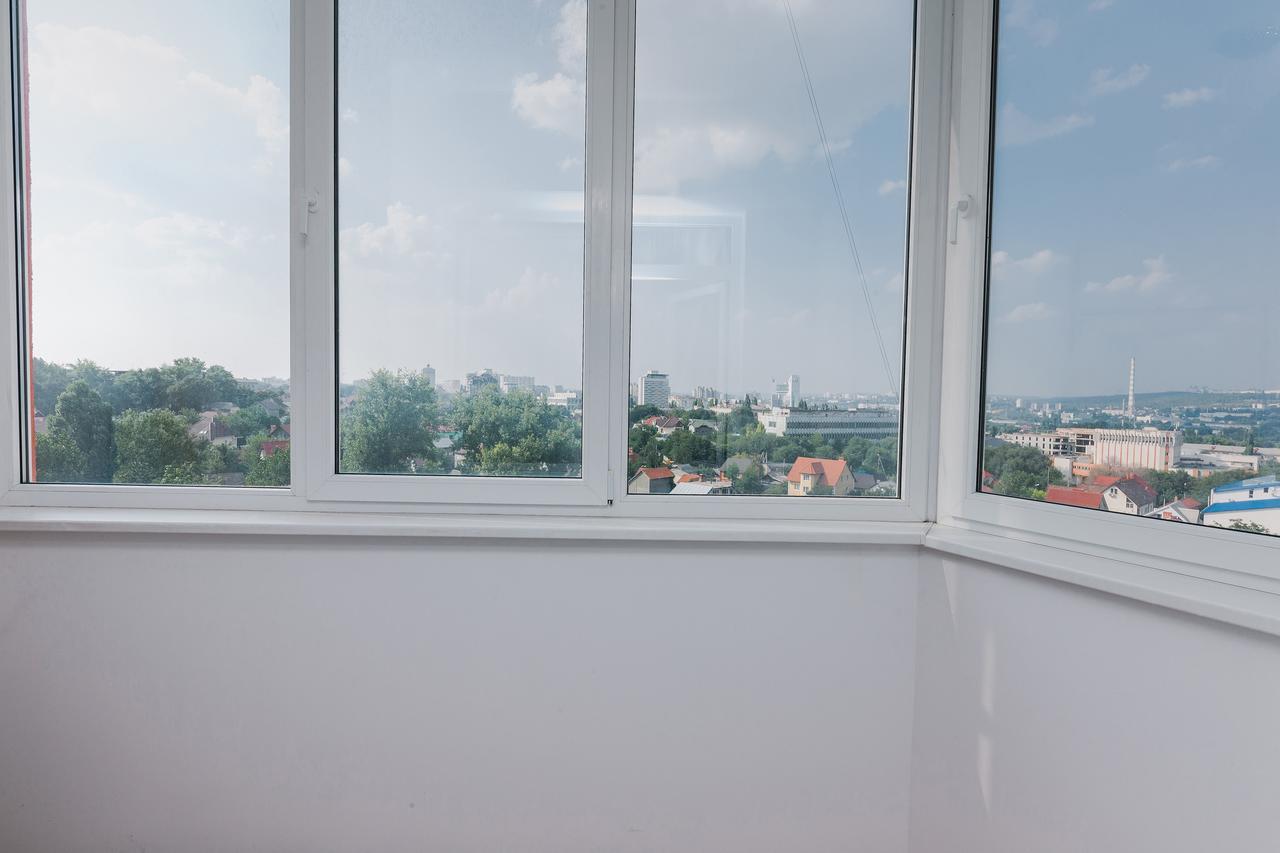 The Base Apartments Chisinau Ngoại thất bức ảnh